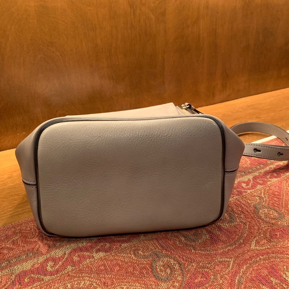 AUTHENTIC Chloe Small Faye backpack - Picture 7 of 8